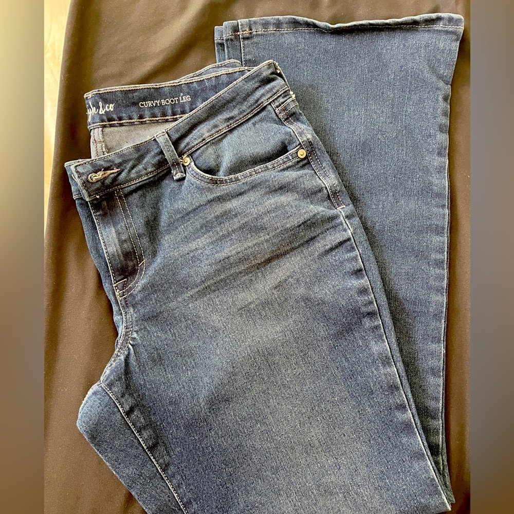 Style & Co Curvy Boot Leg Boot Jeans 12S